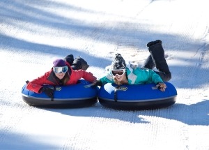 snowtubers